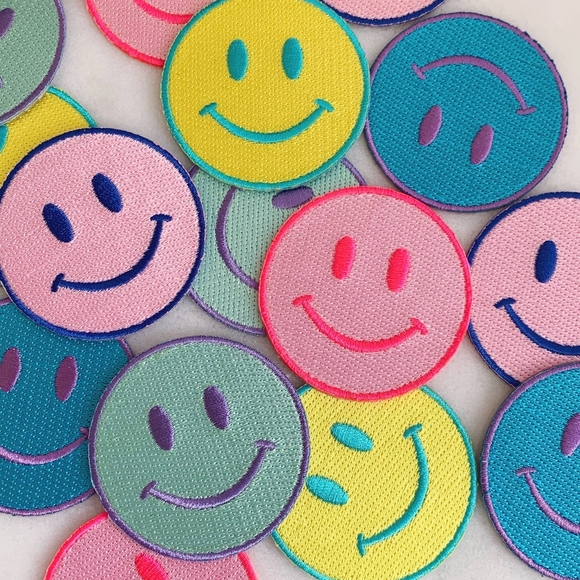 Smiley Face Patch - Picture 3 of 3